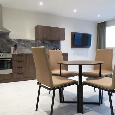 ניופורט Quay Apartments Clarence House מראה חיצוני תמונה