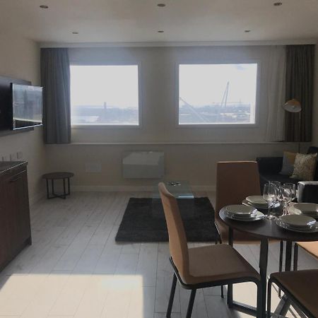 ניופורט Quay Apartments Clarence House מראה חיצוני תמונה