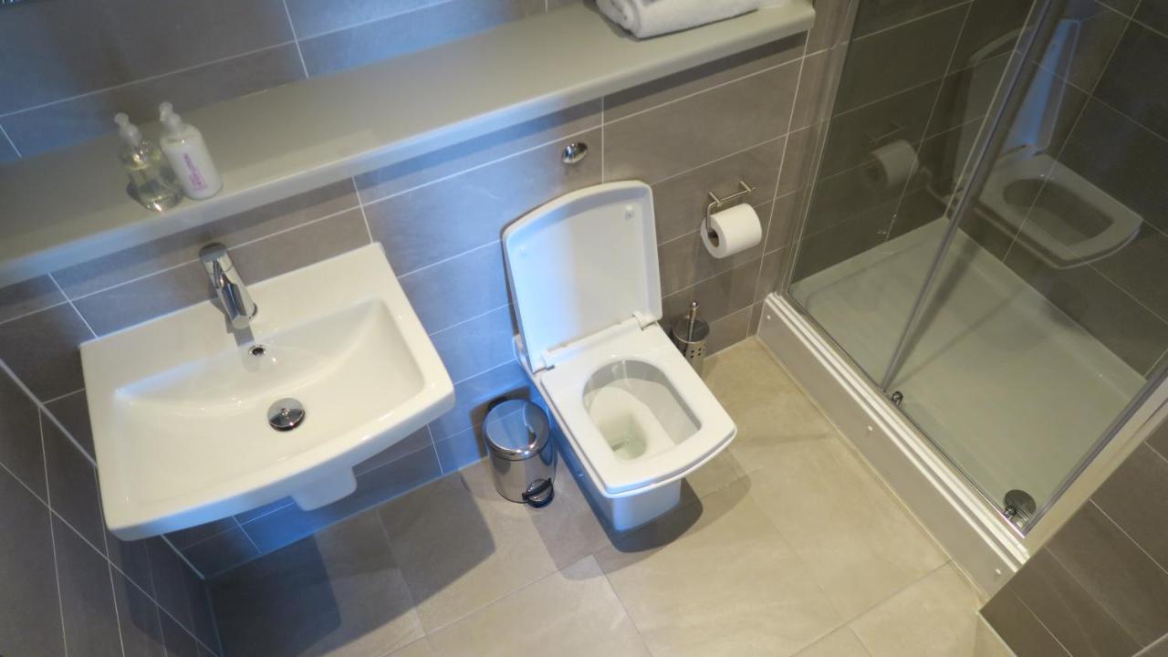 ניופורט Quay Apartments Clarence House מראה חיצוני תמונה