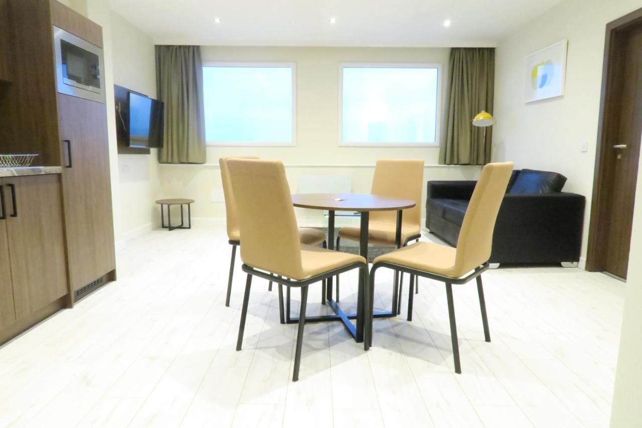 ניופורט Quay Apartments Clarence House מראה חיצוני תמונה